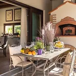 Villa In Near Lecciona Viareggio