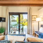Villa In Near Lecciona *